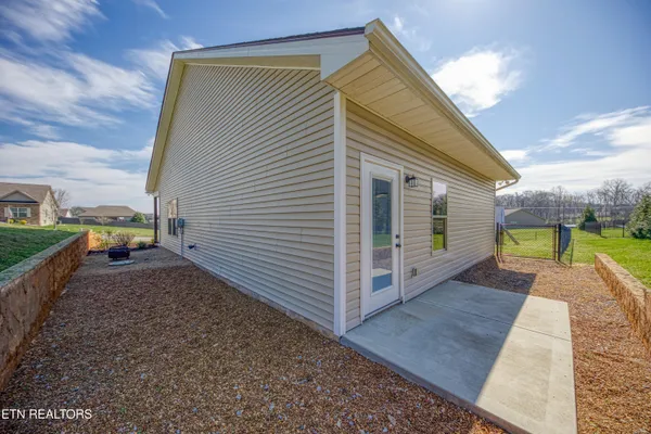 $369,900 | 2131 Frewin Court, Sevierville, TN 37876