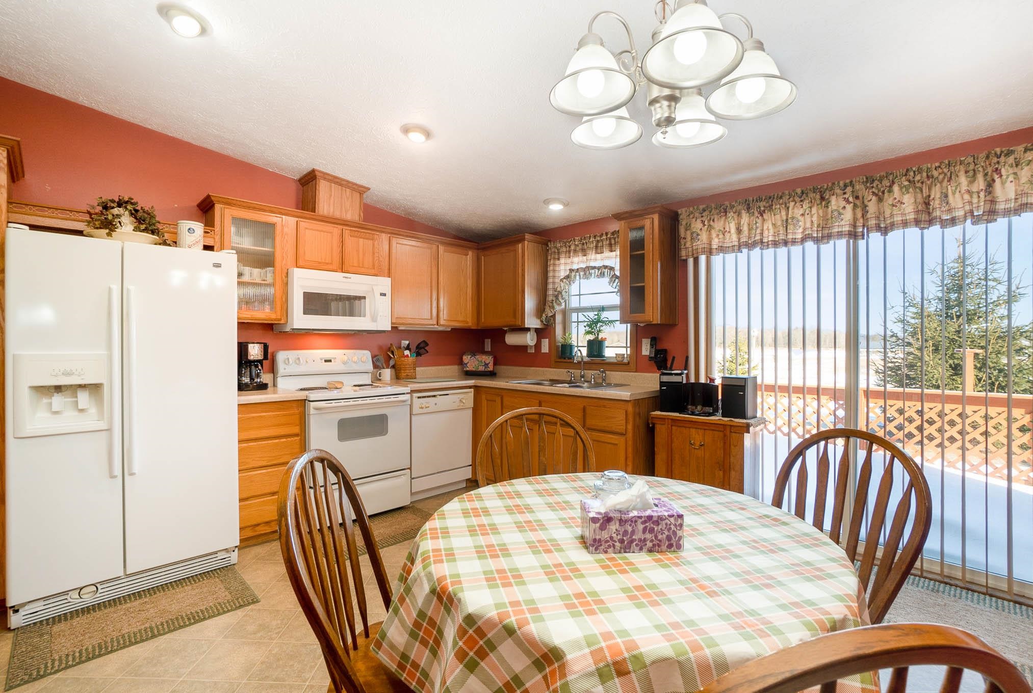 6048 West Remick Road Blanchard, MI 49310 - Photo 10 of 26