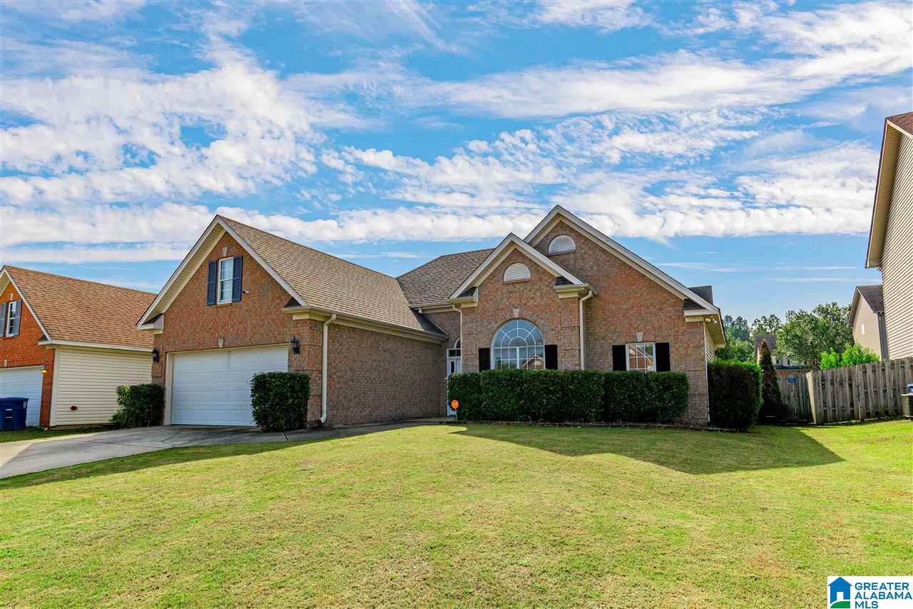 465 Bentmoor Way Helena, AL 35080 - Photo 3 of 23