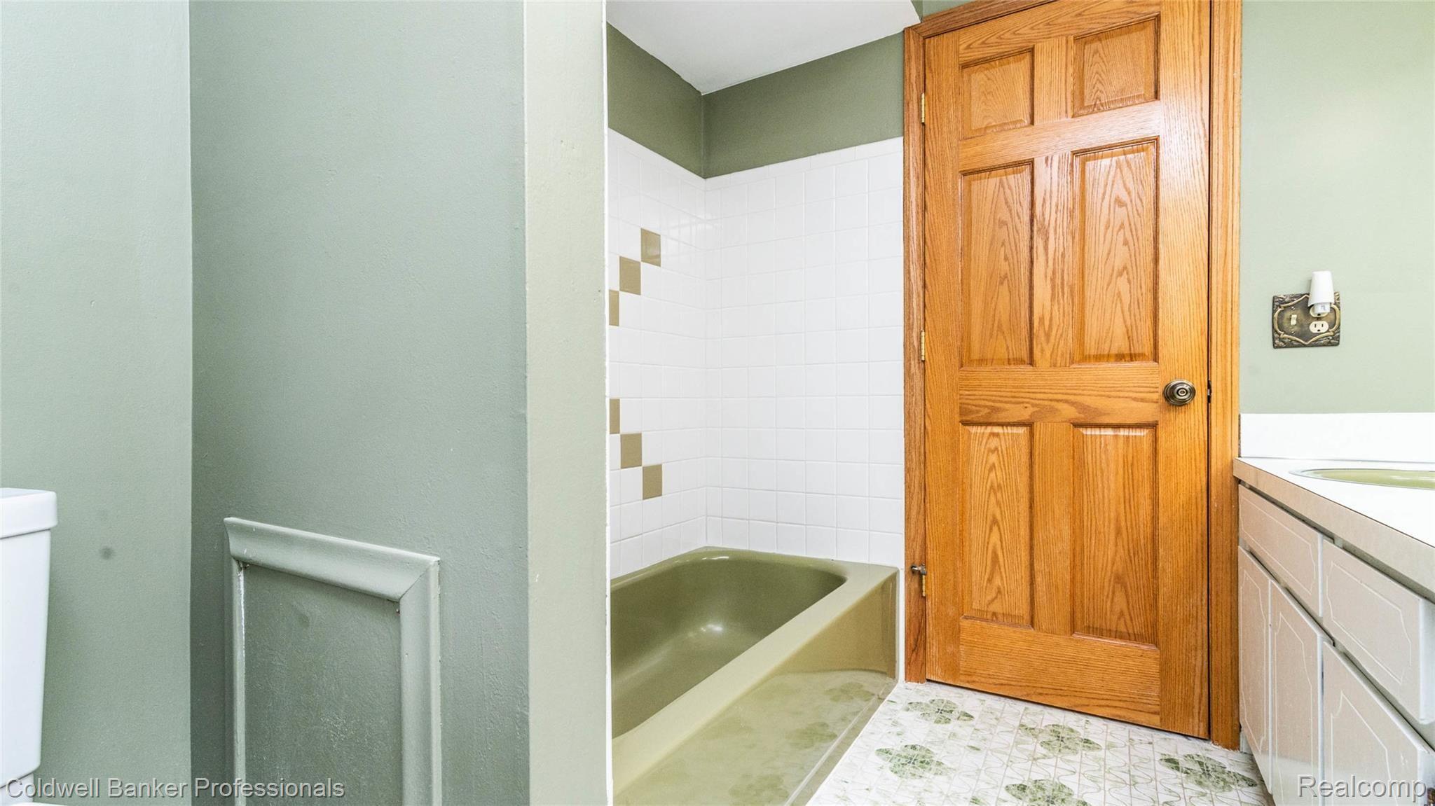 3823 Chapman Road Utica, MI 48316 - Photo 40 of 54 039_20.jpg