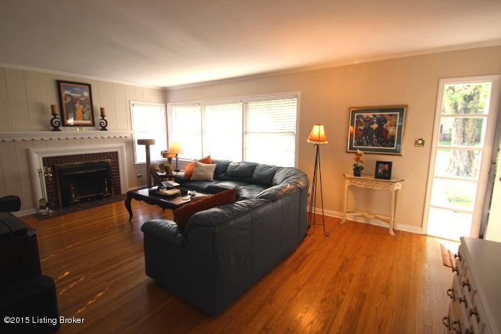 201 South Hampton Road Louisville, KY 40222 - Photo 8 of 49 IMG_1835