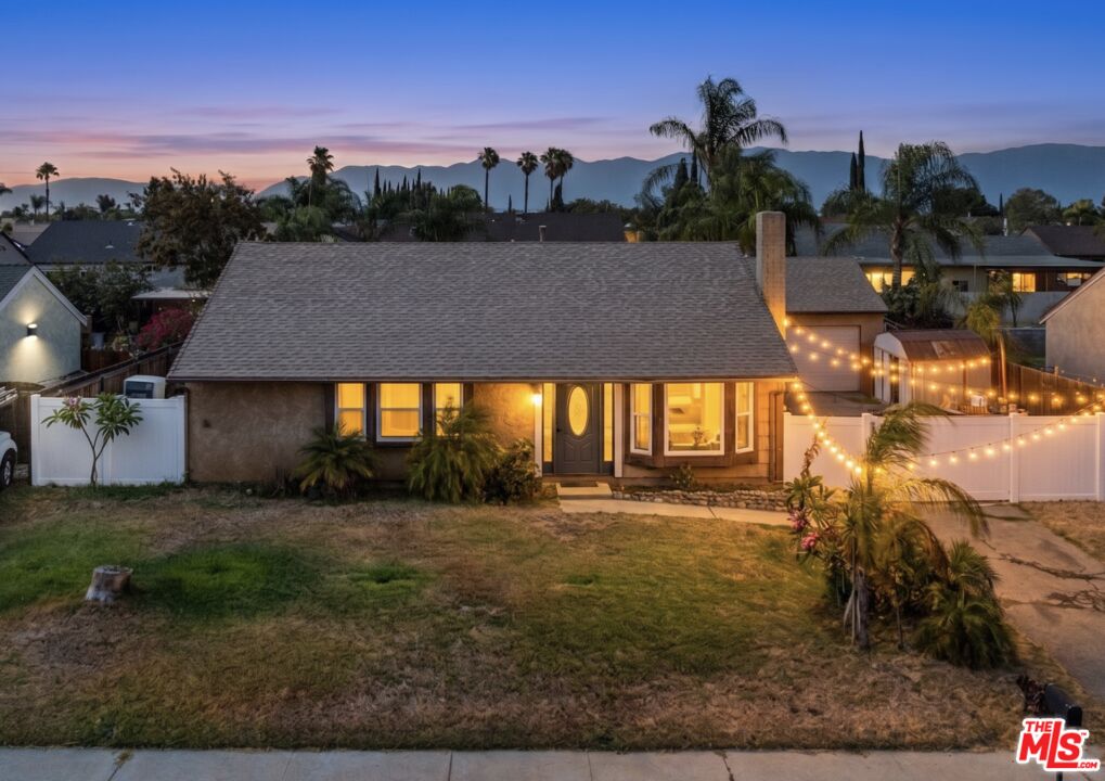 1350 West Morgan Street Rialto, CA 92376 - Photo 2 of 34