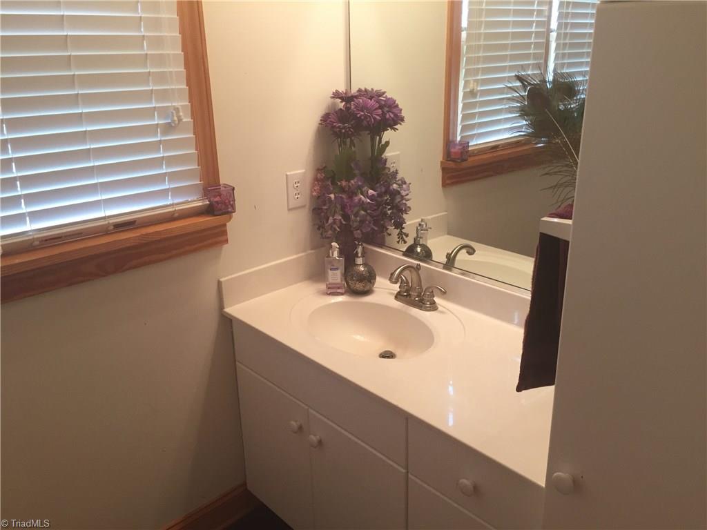 8650 Haw River Road Oak Ridge, NC 27310 - Photo 16 of 30