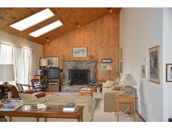 122 N Road Stowe, VT 05672 - Photo 13 of 25 Gallery Image 13