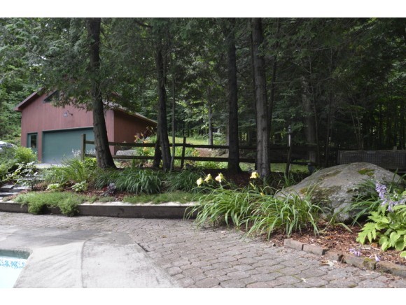 122 N Road Stowe, VT 05672 - Photo 4 of 25 Gallery Image 4