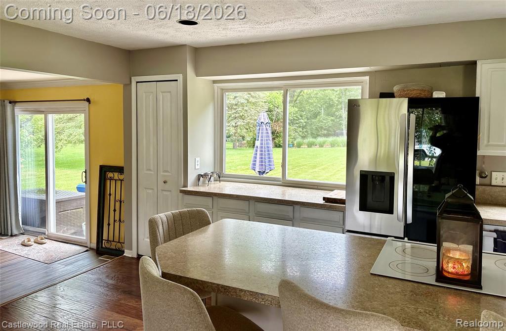 1209 Bay Ridge Drive Highland, MI 48356 - Photo 9 of 32
