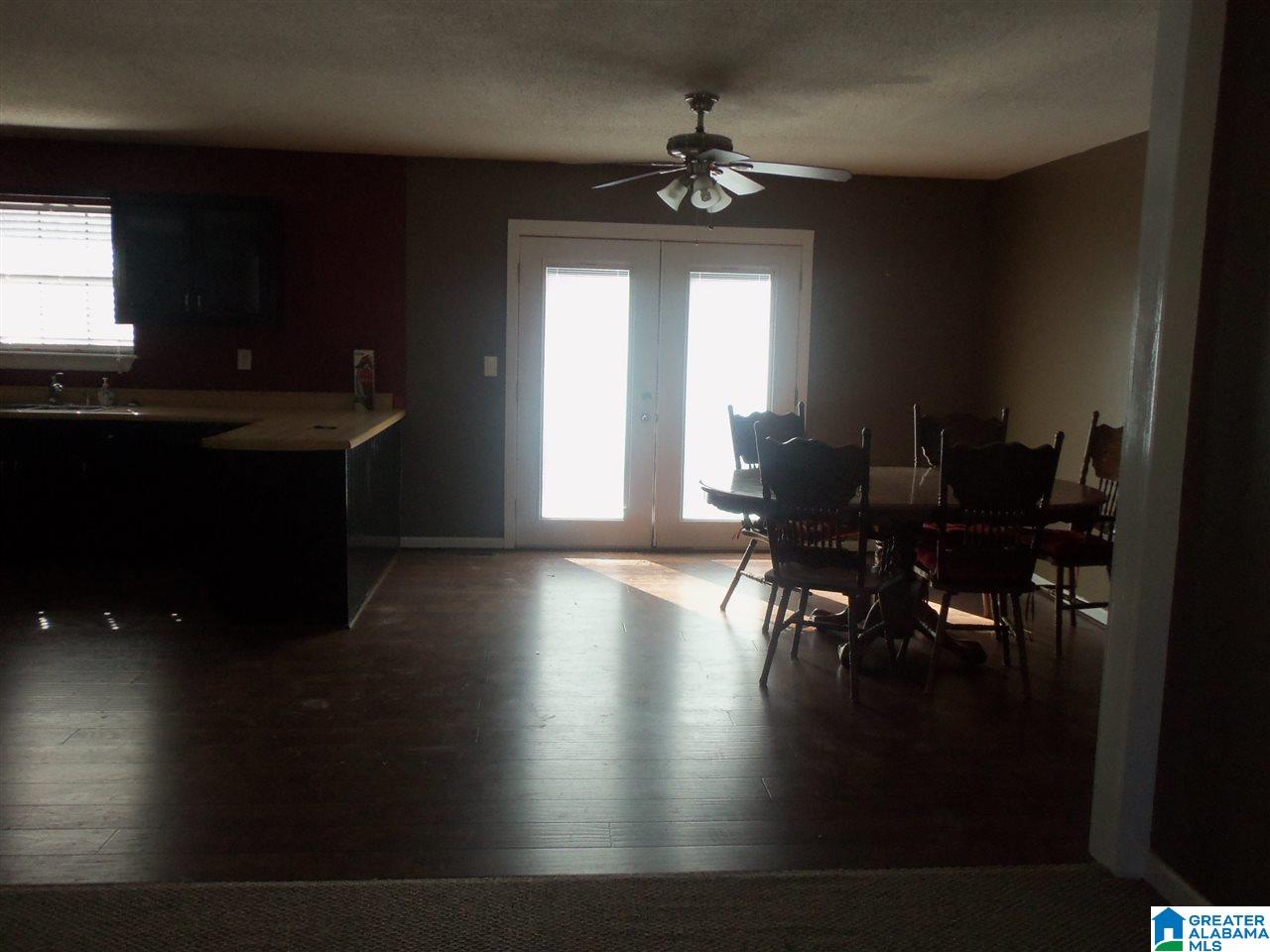 1300 Valley Trail Warrior, AL 35180 - Photo 4 of 39
