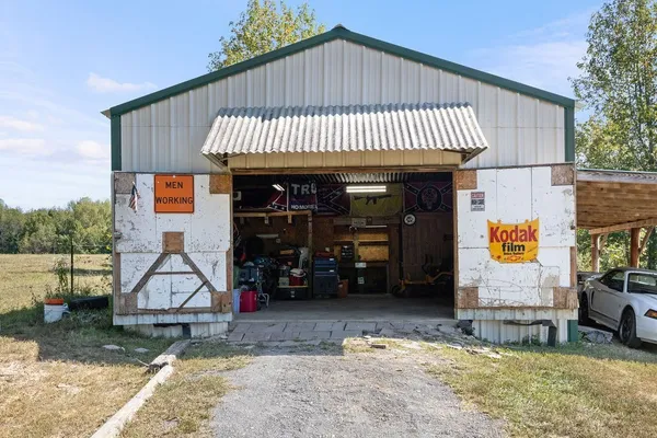 $245,000 | 6184 Dewey Carr Road, Bethpage, TN 37022