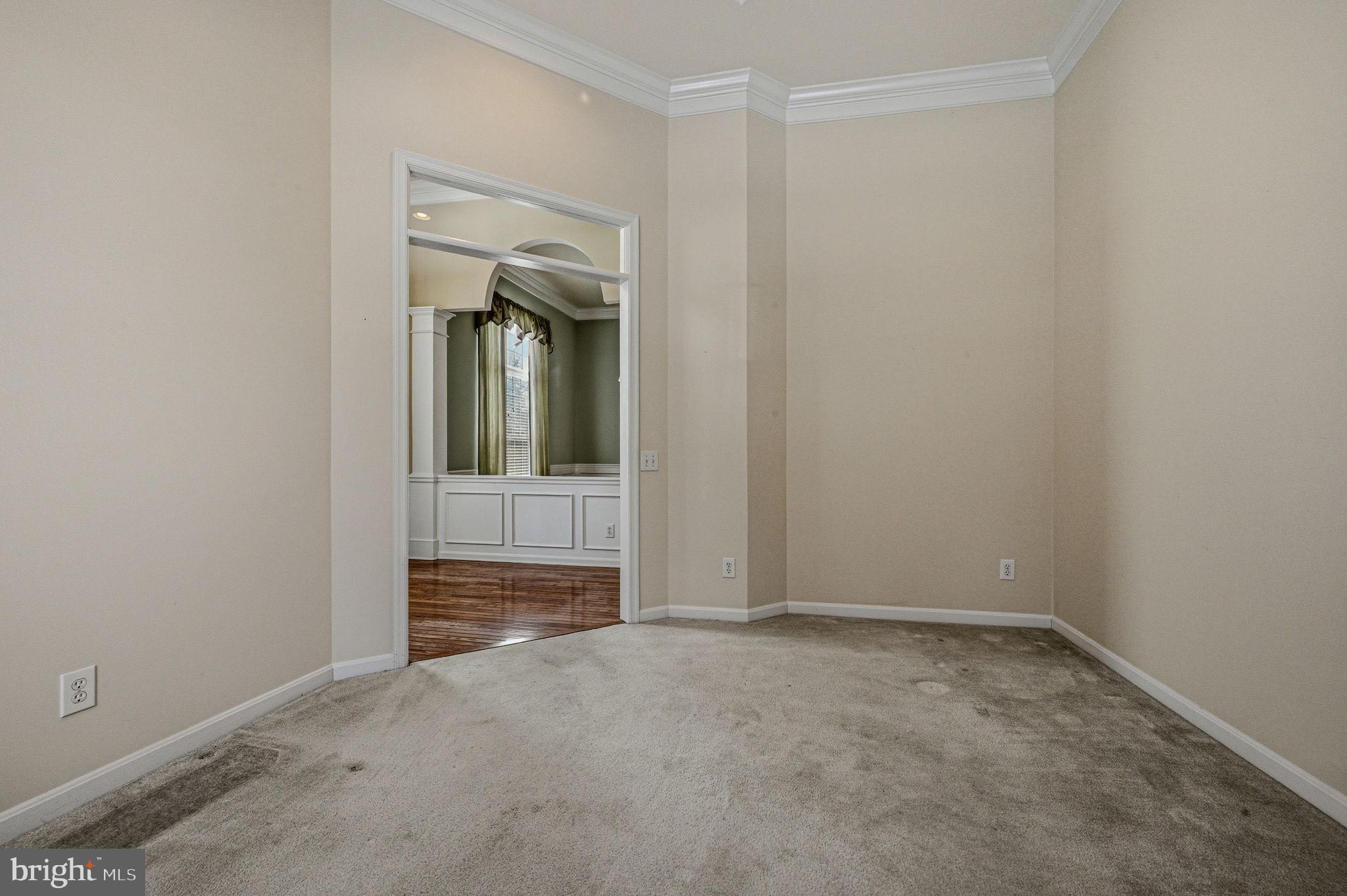 101 Violet Drive Kennett Square, PA 19348 - Photo 22 of 58 Living Room