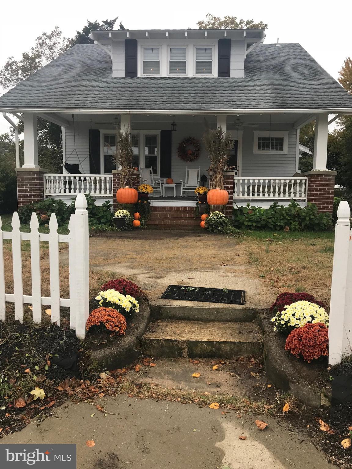 310 Methodist Road Newport, NJ 08345 - Photo 35 of 42 Halloween decorations