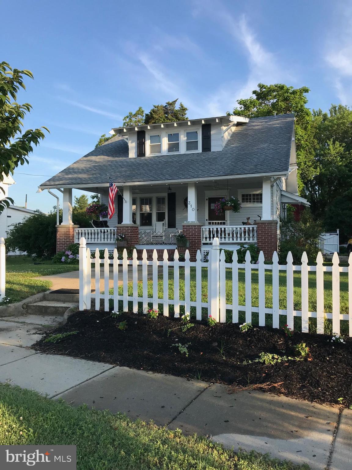 310 Methodist Road Newport, NJ 08345 - Photo 40 of 42 Summer Holiday Decorations