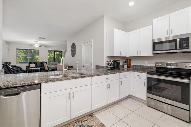 $2,195 | 621 Royal Empress Drive, Ruskin, FL 33570