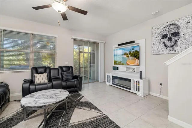 $2,195 | 621 Royal Empress Drive, Ruskin, FL 33570