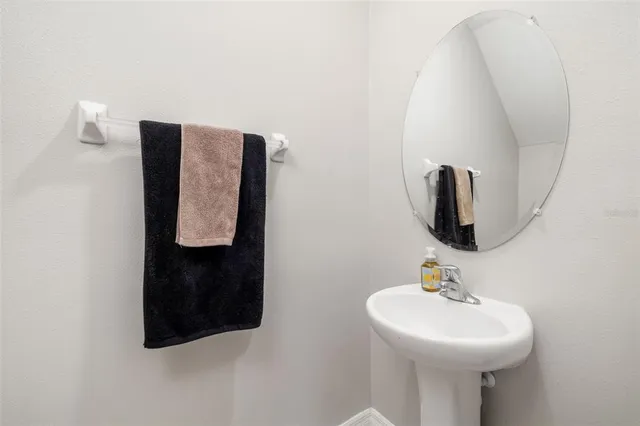 $2,195 | 621 Royal Empress Drive, Ruskin, FL 33570