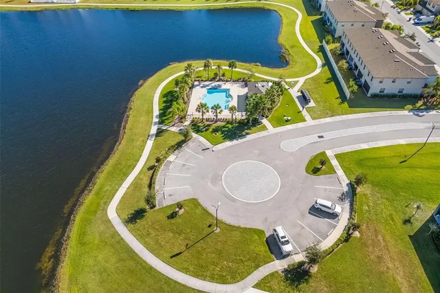 $2,195 | 621 Royal Empress Drive, Ruskin, FL 33570