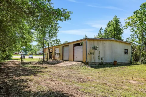 $225,000 | 13865 Highway 156, Coldspring, TX 77331