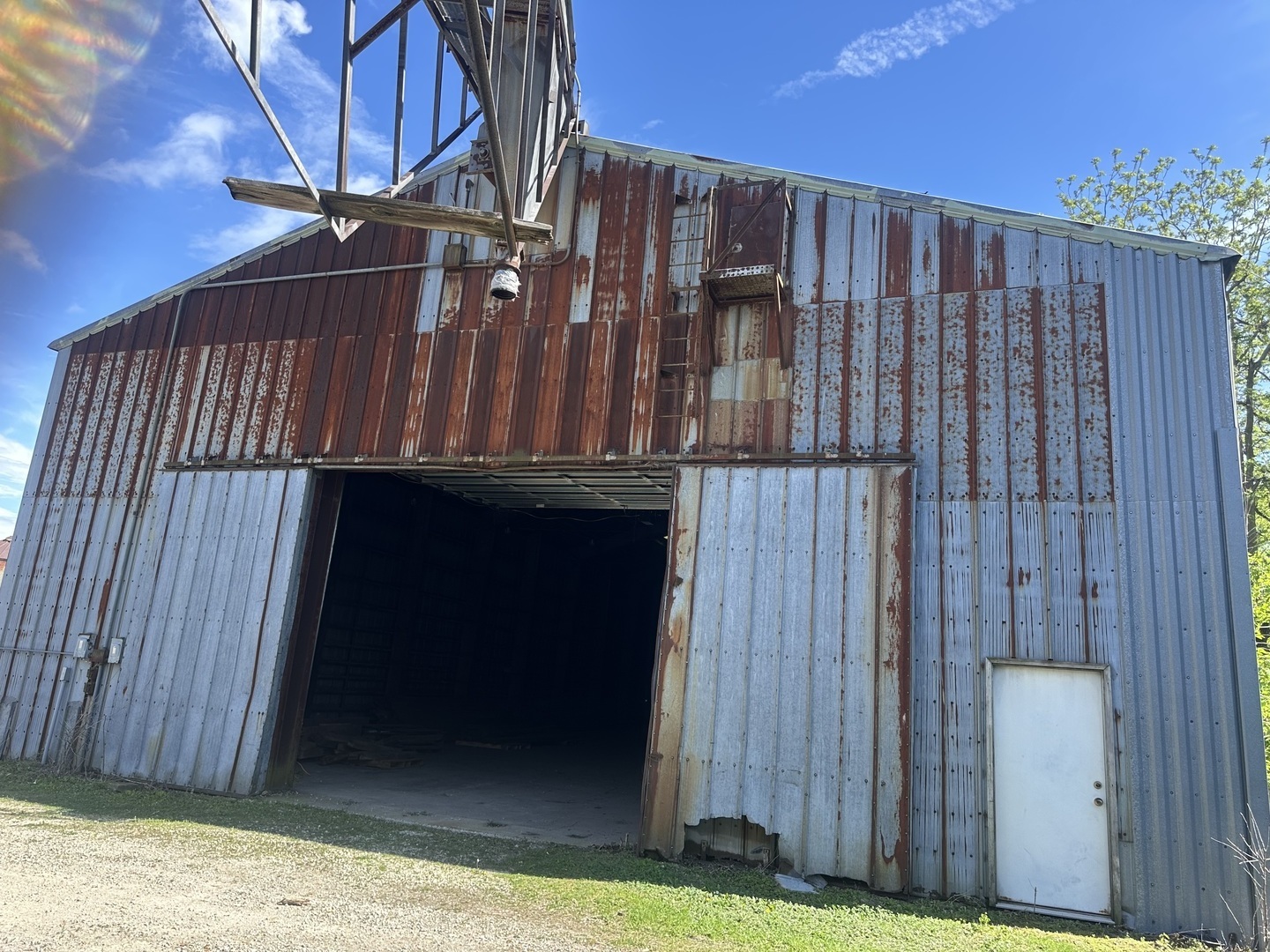 4499 North 3200 East Road Arrowsmith, IL 61722 - Photo 15 of 20 a view of outdoor space with wooden wall