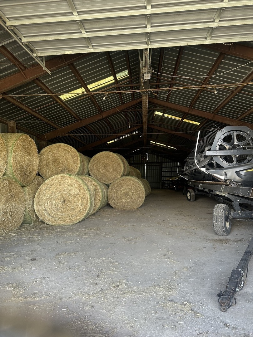 4499 North 3200 East Road Arrowsmith, IL 61722 - Photo 17 of 20 a view of room with gym equipment