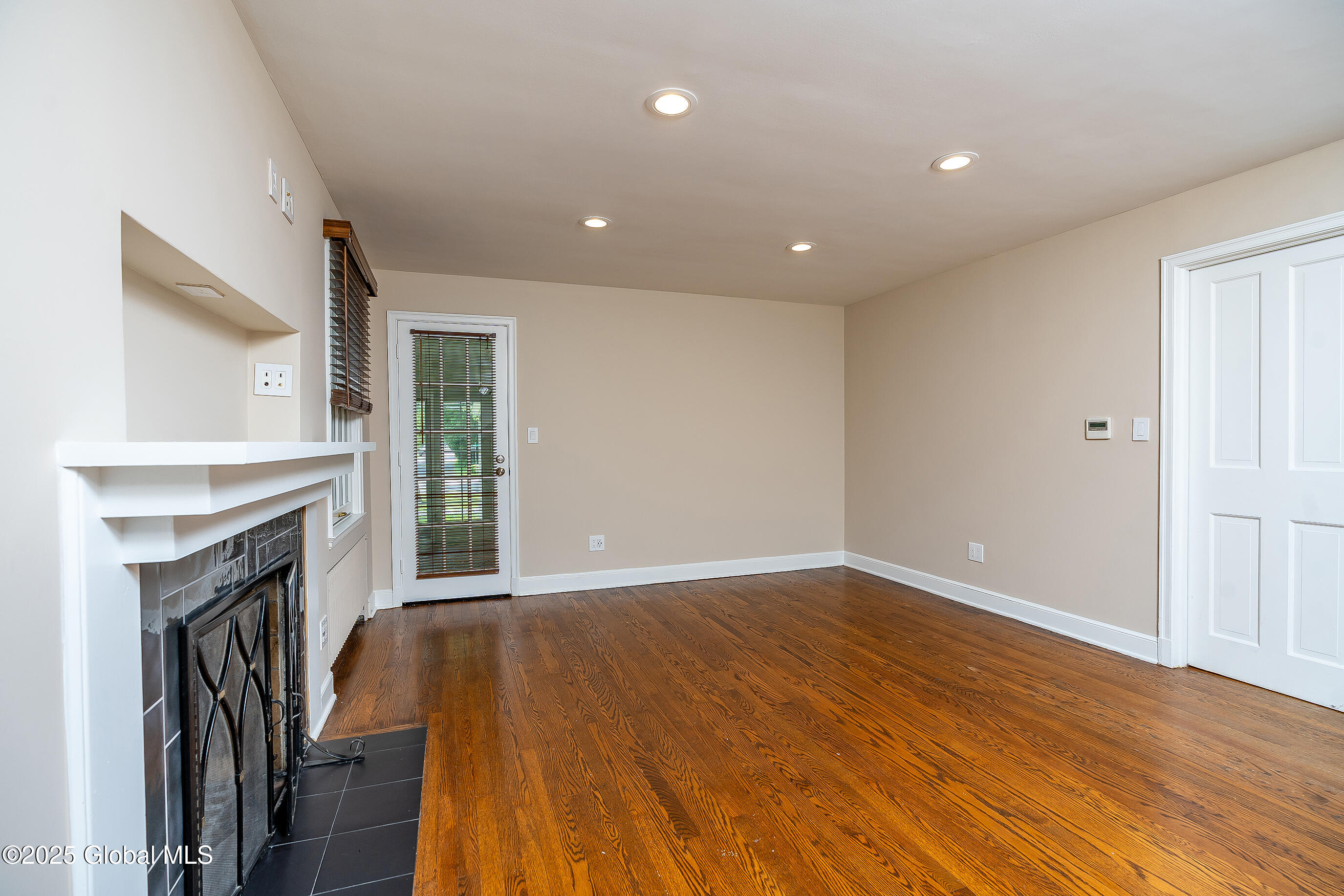 2 Darroch Road Bethlehem, NY 12054 - Photo 16 of 44 015-2-Darroch-Road