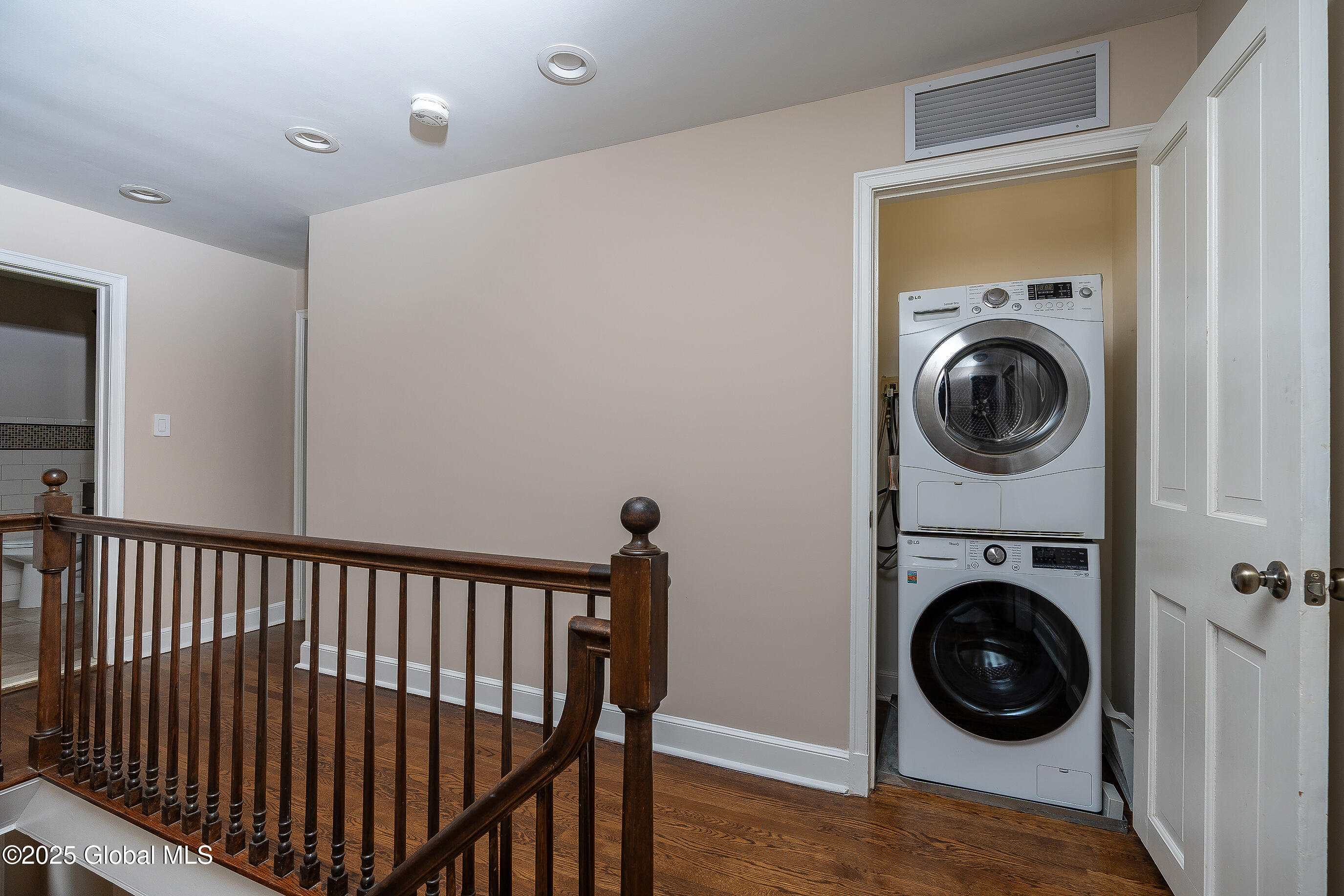 2 Darroch Road Bethlehem, NY 12054 - Photo 23 of 44 022-2-Darroch-Road