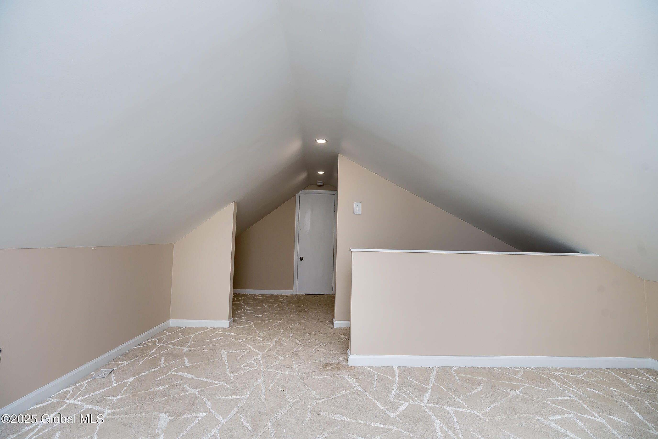 2 Darroch Road Bethlehem, NY 12054 - Photo 38 of 44 027-2-Darroch-Road