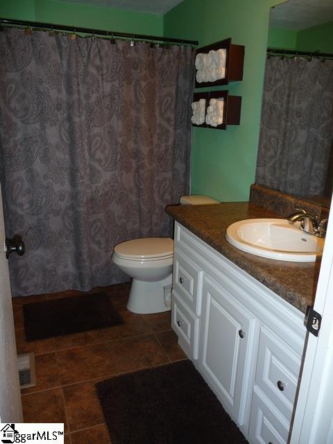 180 Old Rutherford Road Taylors, SC 29687 - Photo 10 of 13