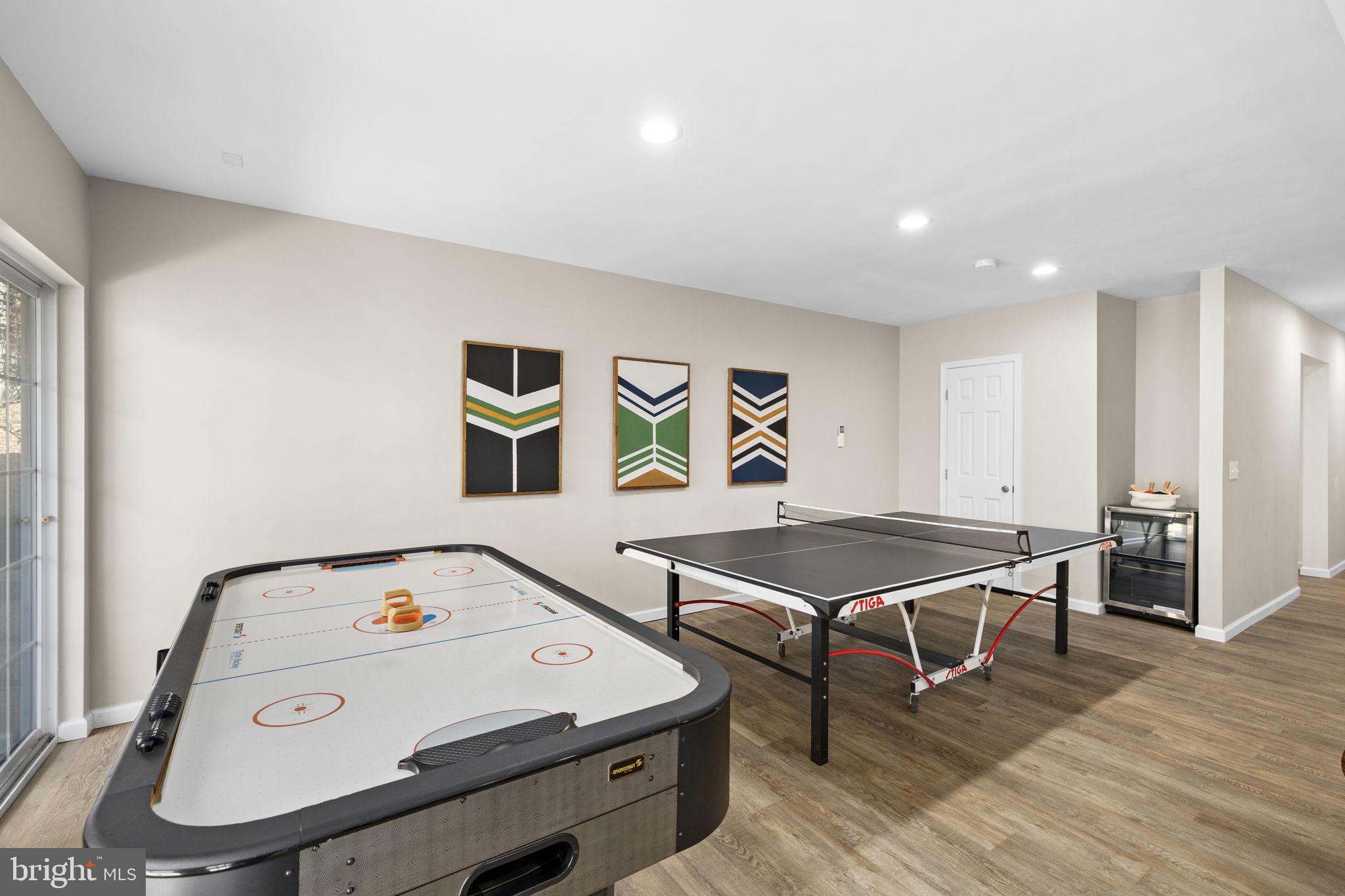 14 Oak Road Bumpass, VA 23024 - Photo 50 of 75 a room with furniture and air hockey table