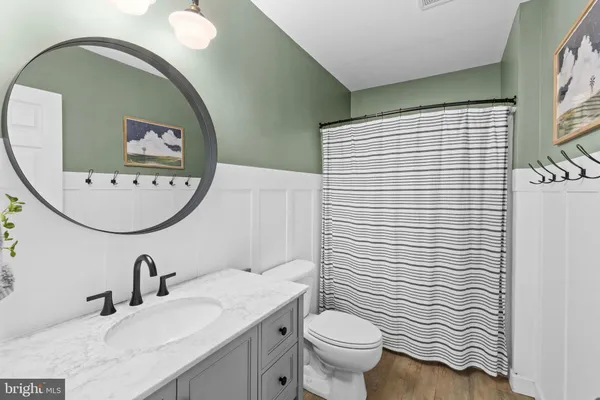 $1,099,000 | 14 Oak Road, Bumpass, VA 23024