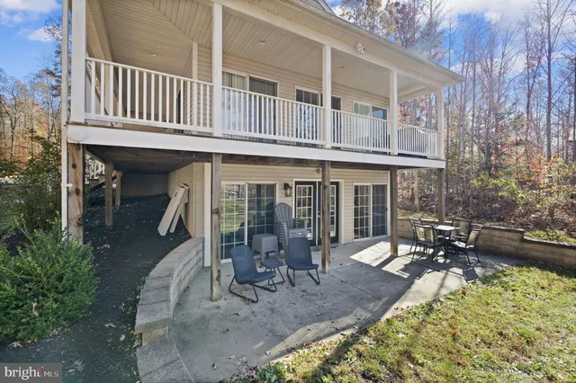 $1,150,000 | 14 Oak Road, Bumpass, VA 23024