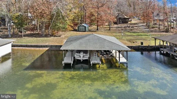 $1,099,000 | 14 Oak Road, Bumpass, VA 23024
