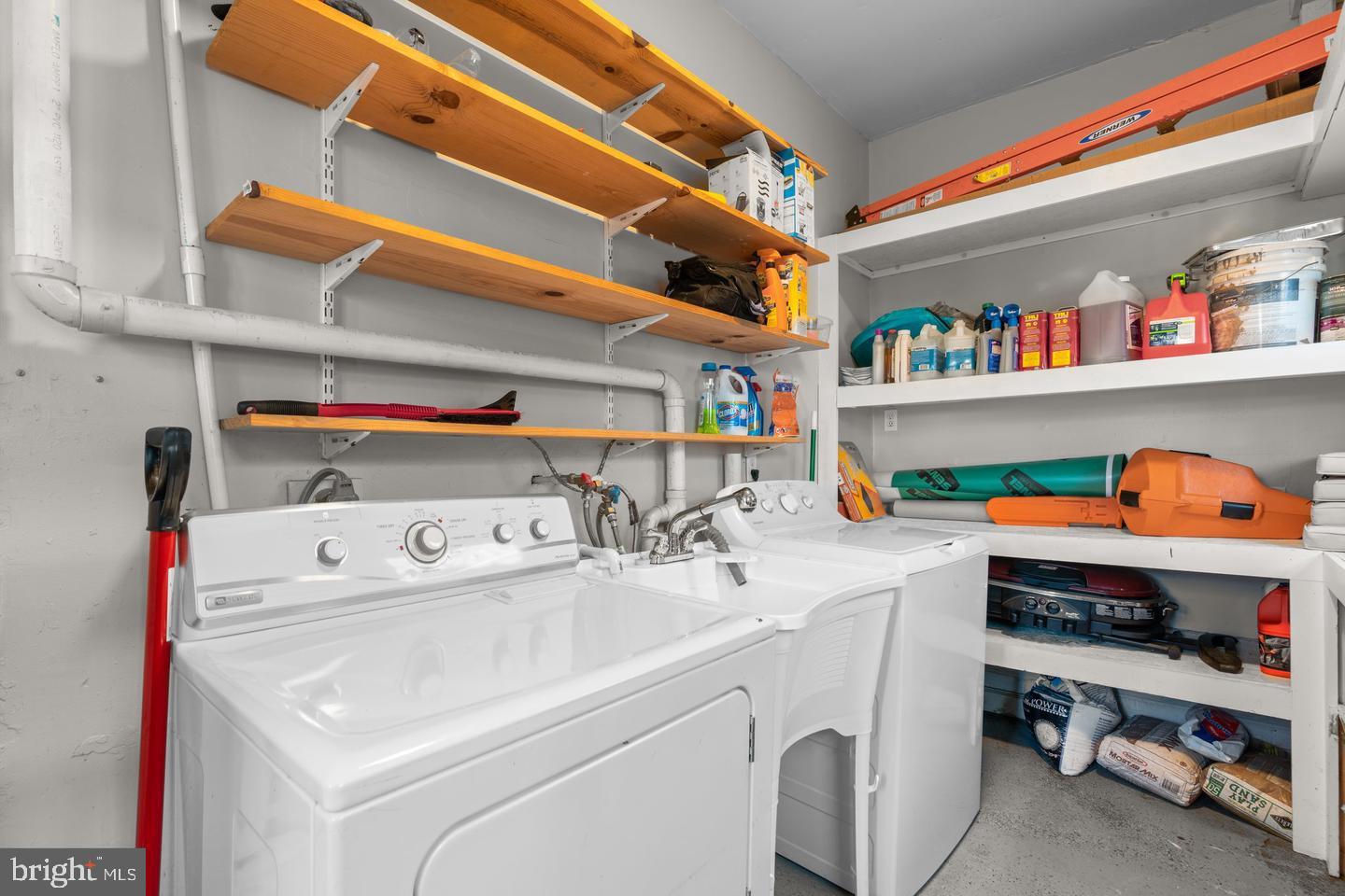 12908 Estelle Road Silver Spring, MD 20906 - Photo 17 of 19 a utility room with dryer and washer