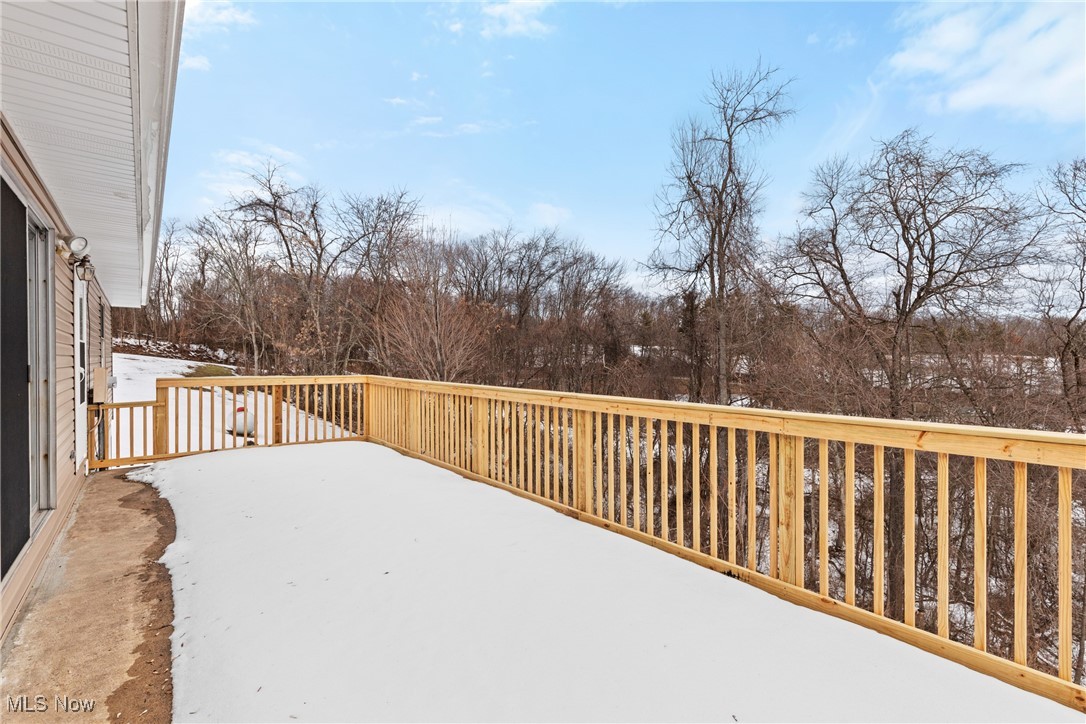 61899 Webb Heights Road Shadyside, OH 43947 - Photo 27 of 39 View of snow covered deck