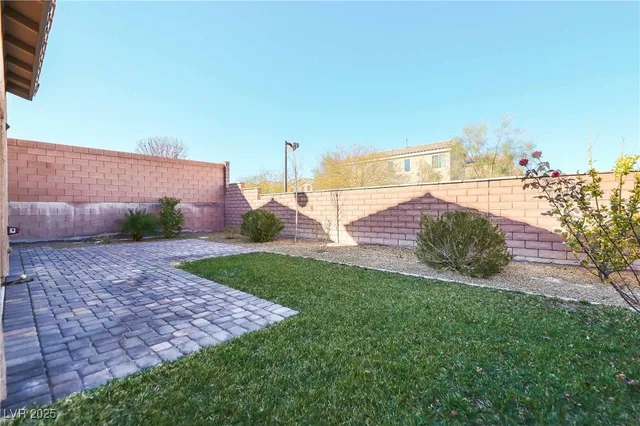 $2,318 | 10723 Centerville Bay Court, Las Vegas, NV 89179