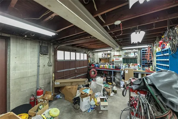 $950,000 | 3275 Hills Church Road, Export, PA 15632