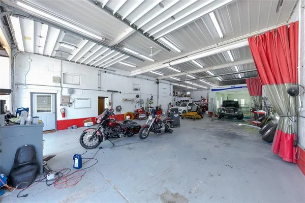 $950,000 | 3275 Hills Church Road, Export, PA 15632