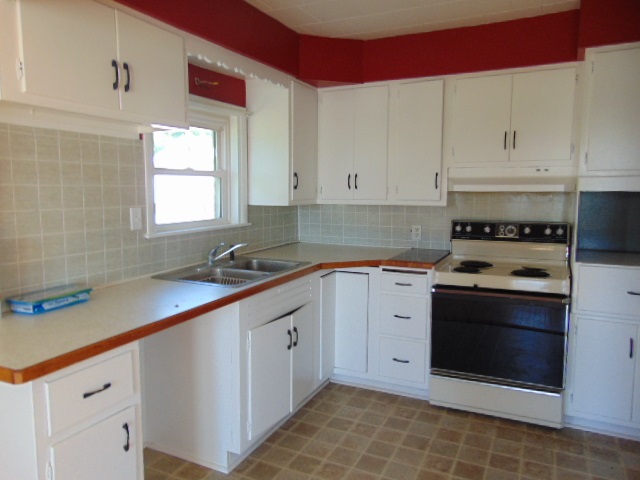 7046 South Rich Road Middleton, MI 48856 - Photo 9 of 36 1878841-8.JPG