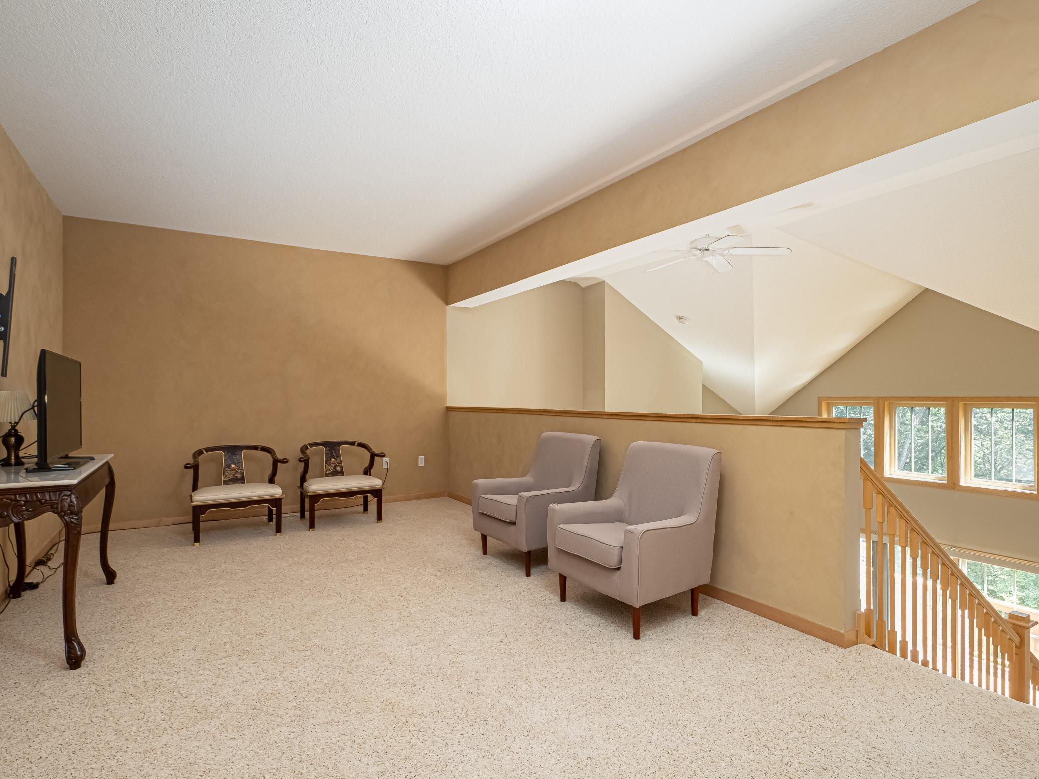 2113 Village Terrace Bloomington, MN 55431 - Photo 20 of 39