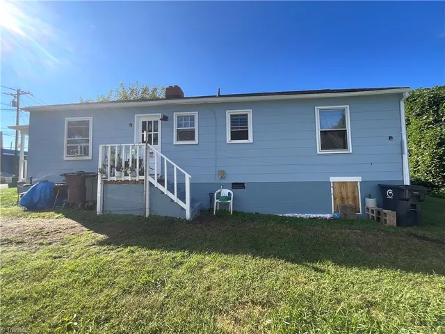 $850 | 720 Warren Street, Unit B, Greensboro, NC 27403