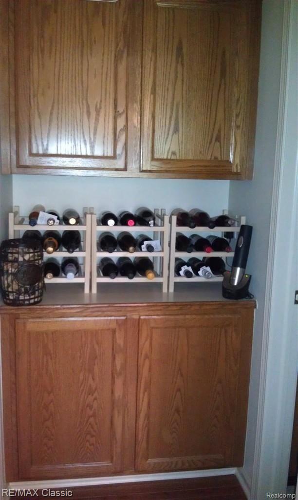 46419 Mornington Road Canton, MI 48188 - Photo 16 of 35 butlers pantry