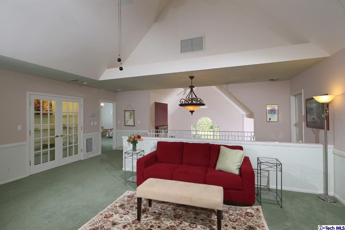 1930 Meadowbrook Road Altadena, CA 91001 - Photo 16 of 28 Additional Photo