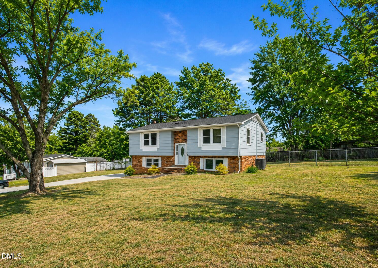 72 Edgemont Avenue Roxboro, NC 27573 - Photo 5 of 42