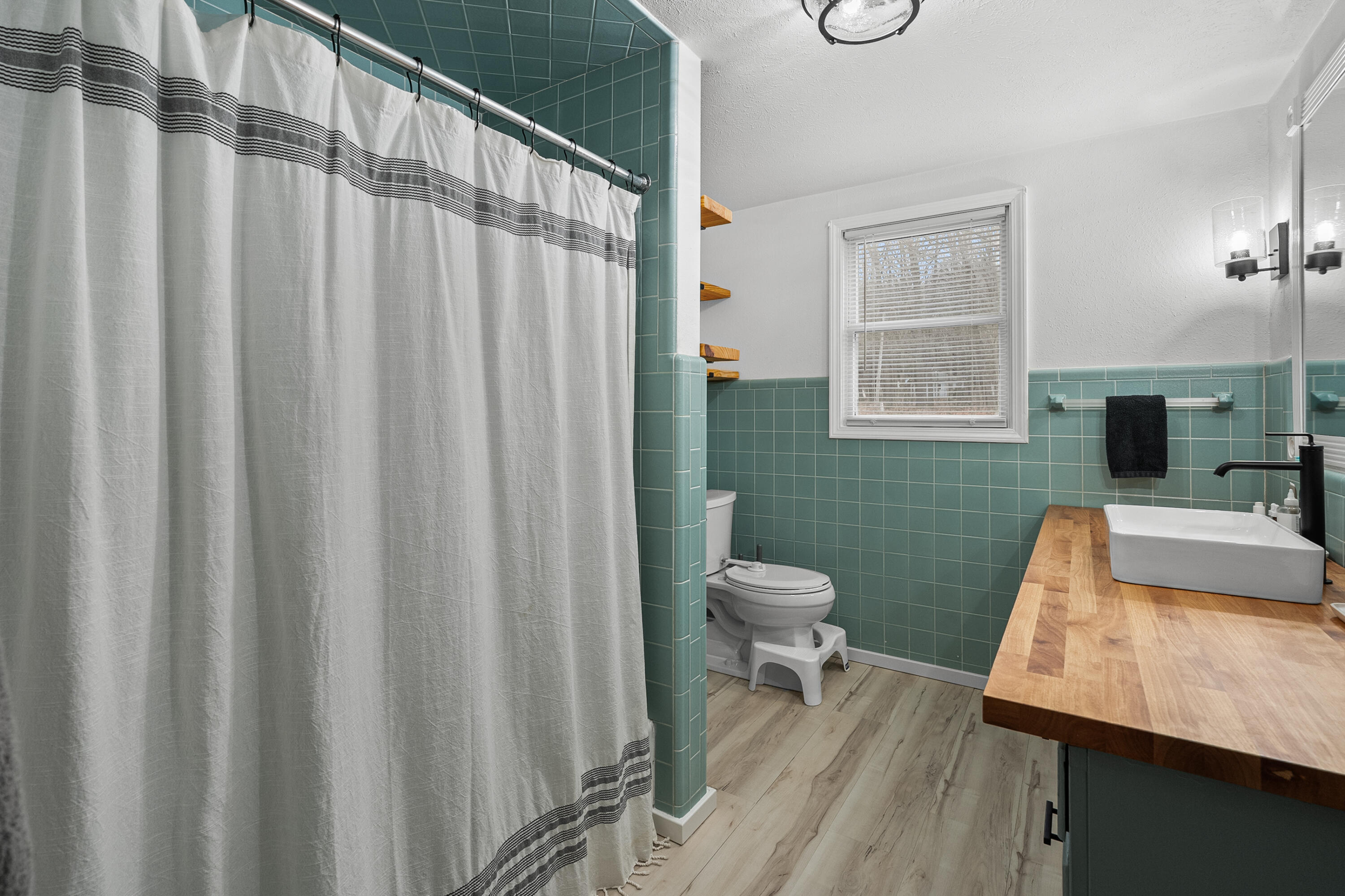 7654 North Sprinkle Road Kalamazoo, MI 49004 - Photo 20 of 41 Sprinkle Rd N 7654 Kalamazoo 49004-17