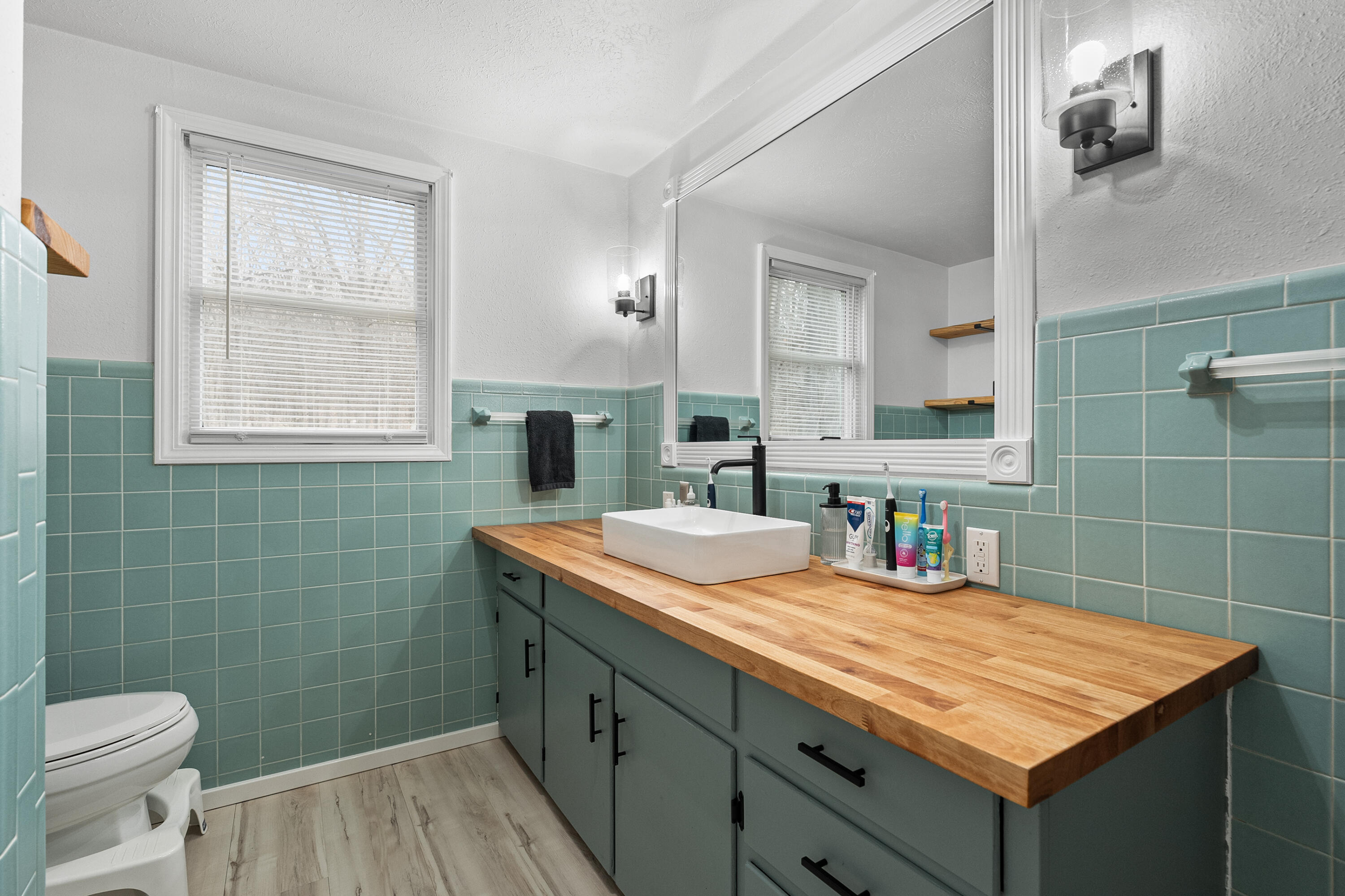 7654 North Sprinkle Road Kalamazoo, MI 49004 - Photo 21 of 41 Sprinkle Rd N 7654 Kalamazoo 49004-18