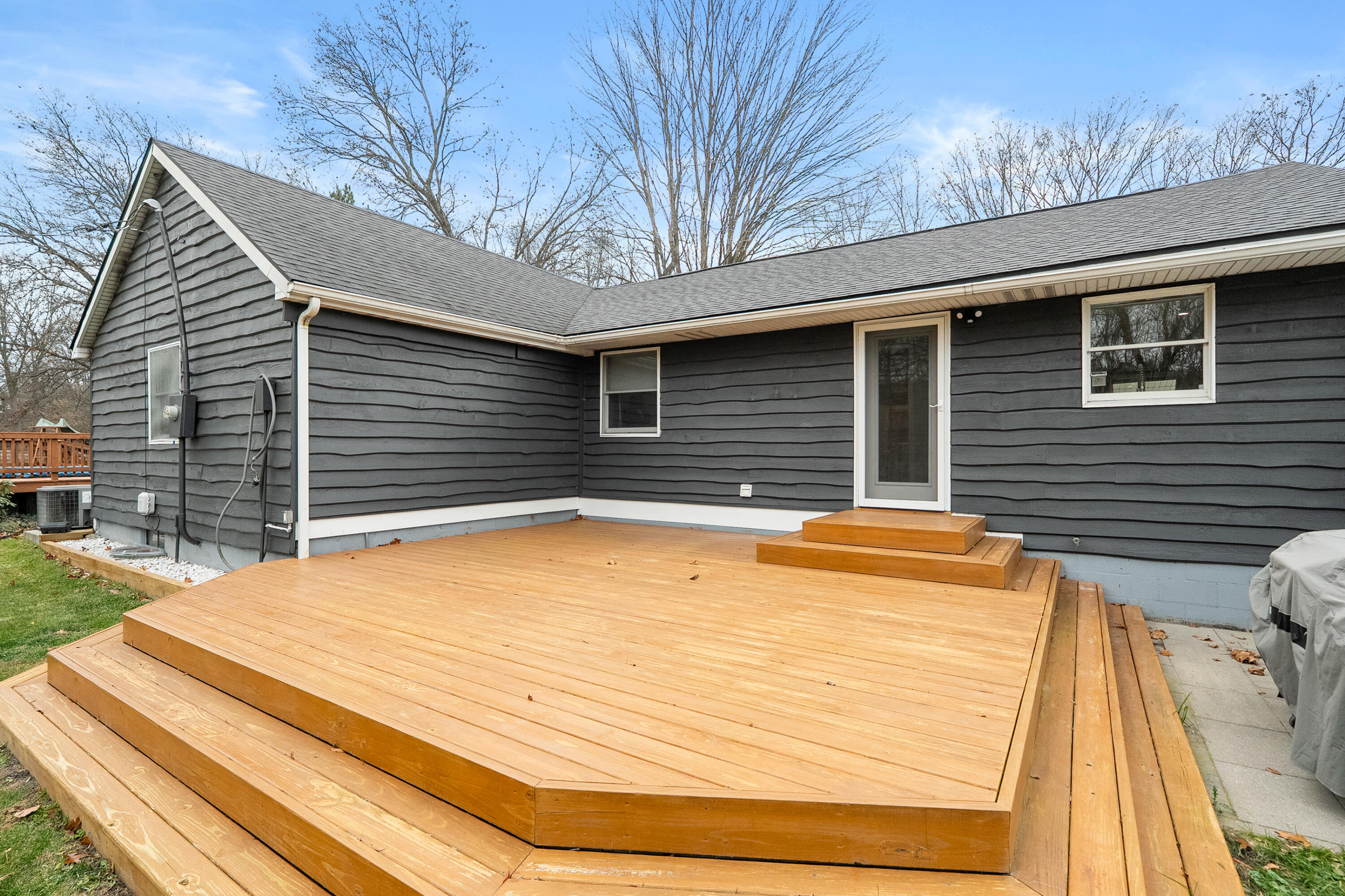 7654 North Sprinkle Road Kalamazoo, MI 49004 - Photo 31 of 41 Sprinkle Rd N 7654 Kalamazoo 49004-33