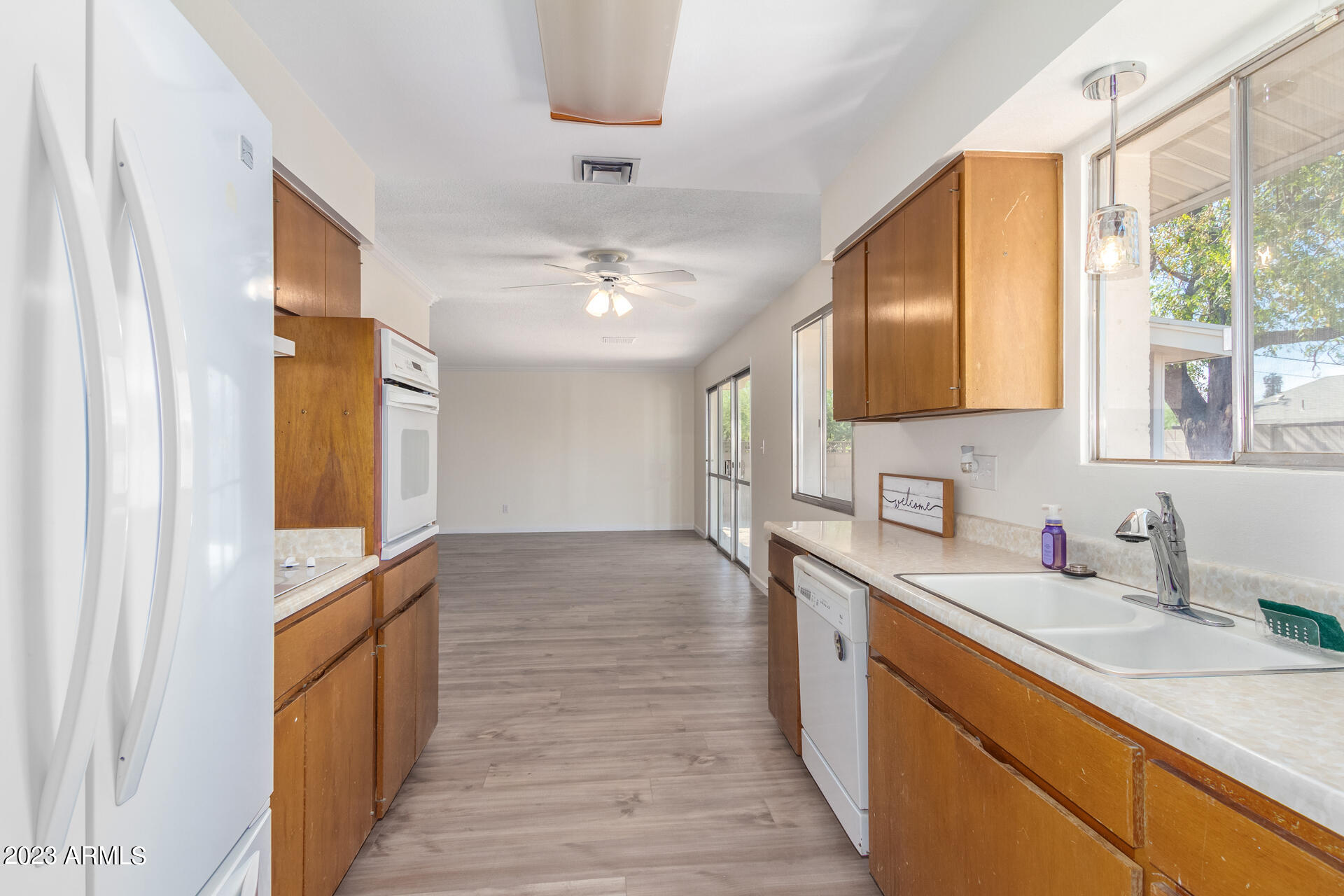 3704 South Terrace Road Tempe, AZ 85282 - Photo 11 of 32 11-Terrace