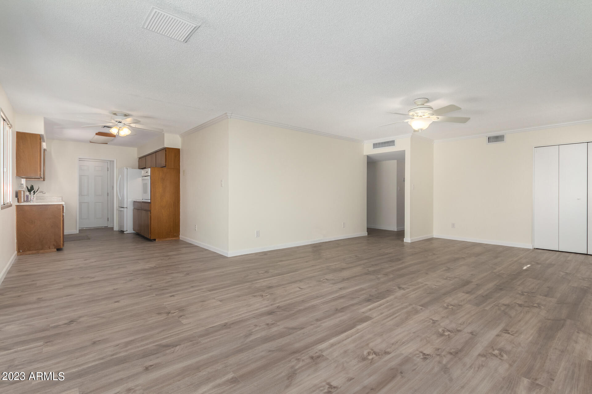 3704 South Terrace Road Tempe, AZ 85282 - Photo 10 of 32 10-Terrace