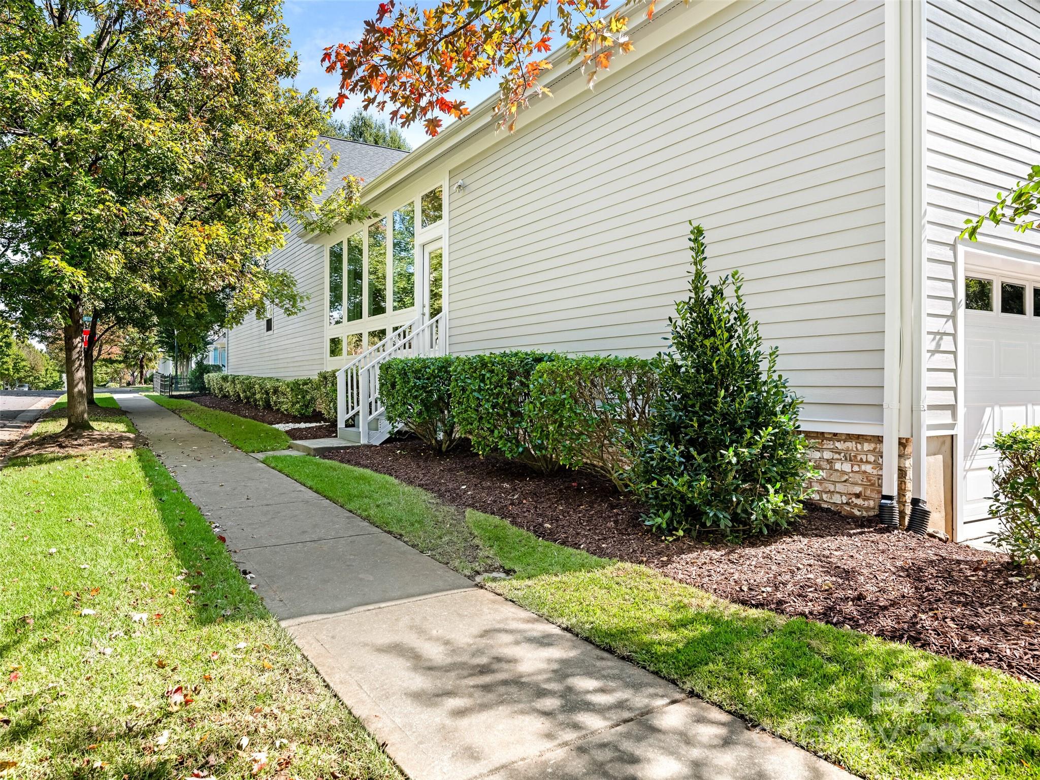 17402 Meadow Bottom Road Charlotte, NC 28277 - Photo 26 of 31 Gallery Image 26