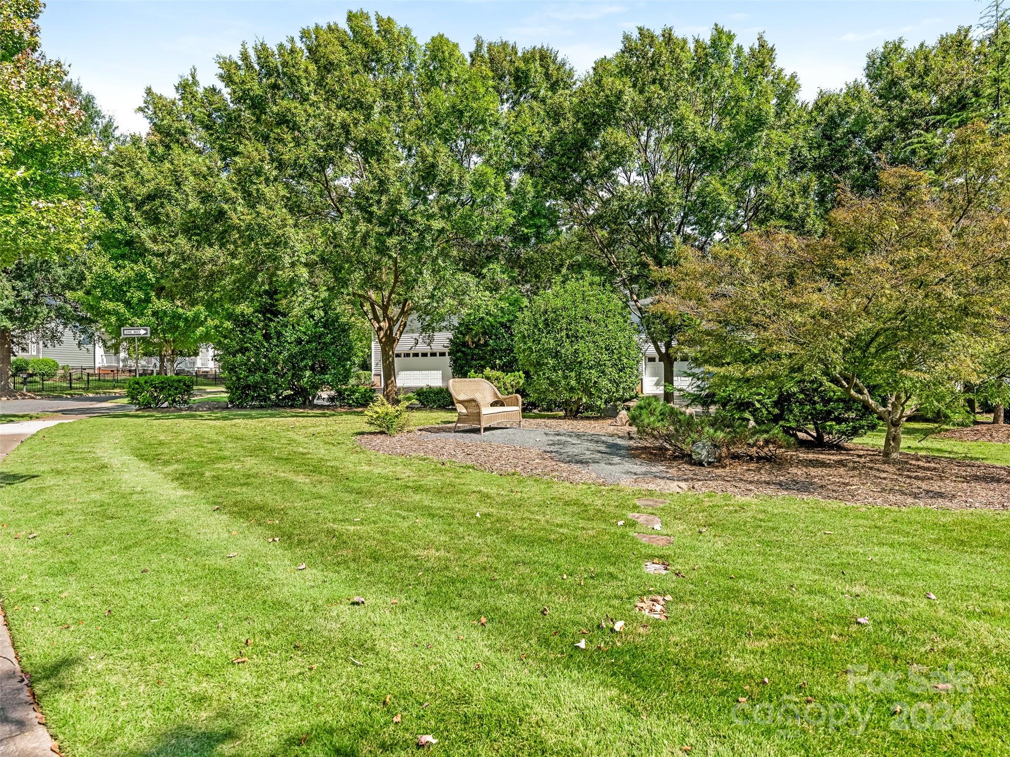17402 Meadow Bottom Road Charlotte, NC 28277 - Photo 28 of 31 Gallery Image 28