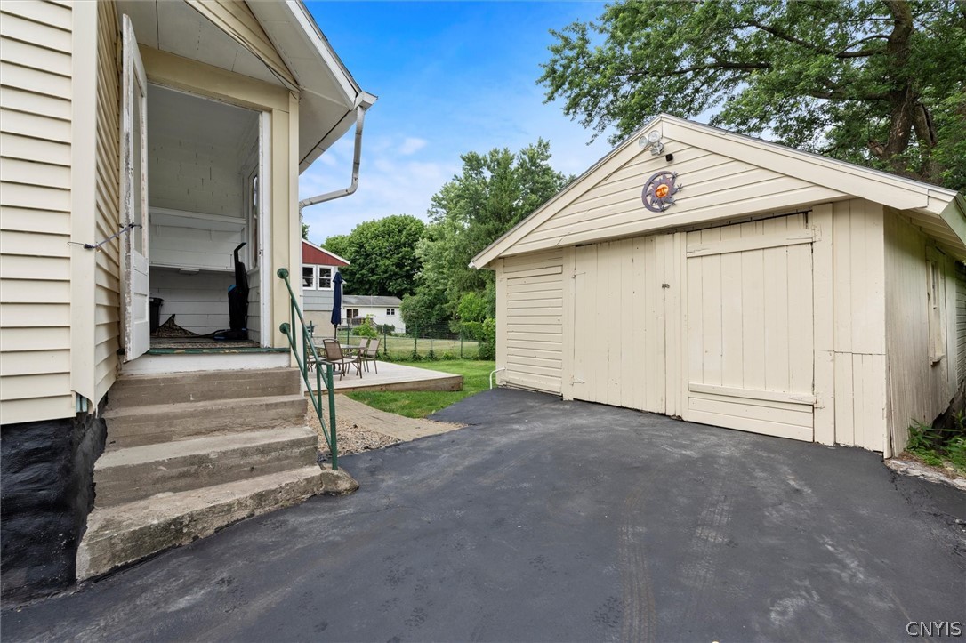 5166 Jamesville Road DeWitt, NY 13078 - Photo 31 of 45