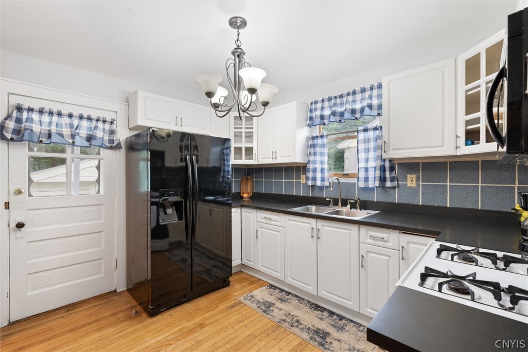 5166 Jamesville Road DeWitt, NY 13078 - Photo 7 of 45